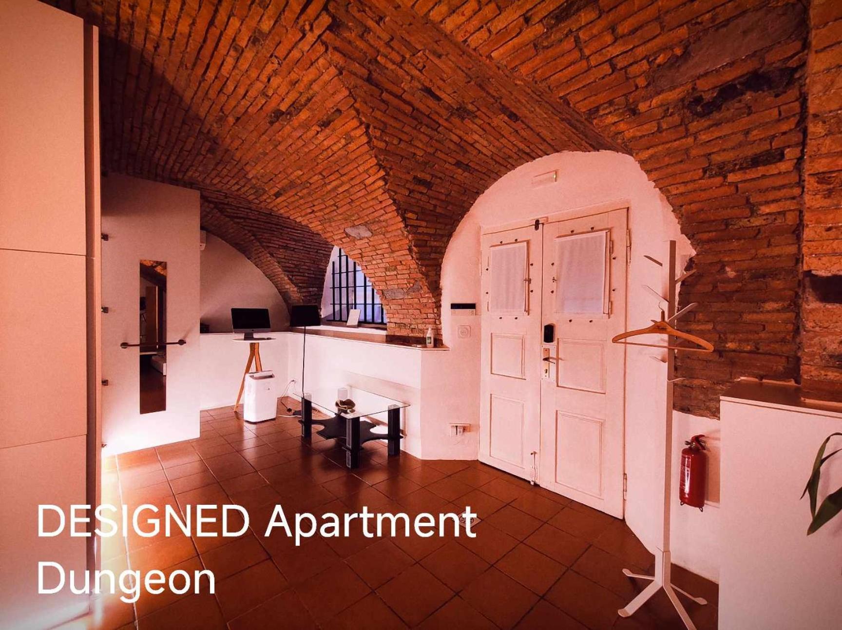 Dungeon Apartment Ljubljana Exterior foto