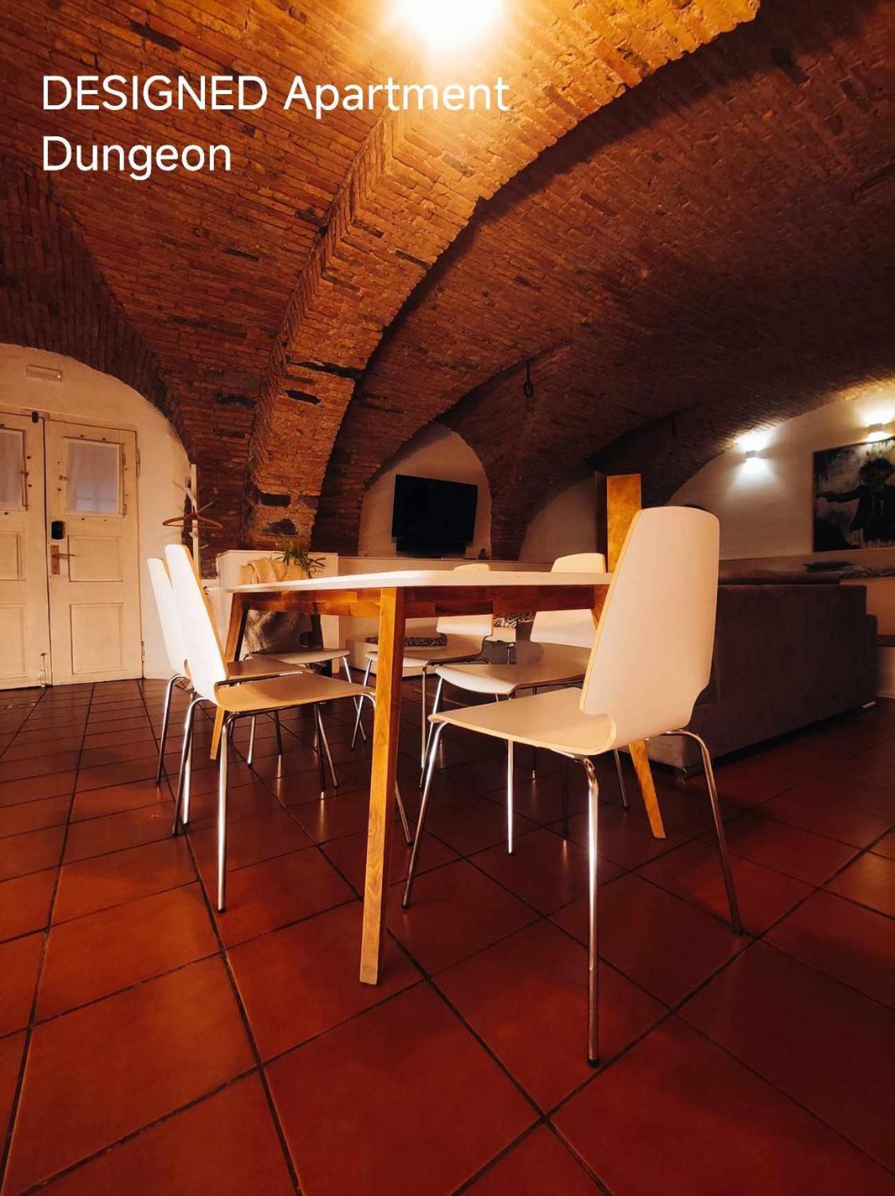 Dungeon Apartment Ljubljana Exterior foto